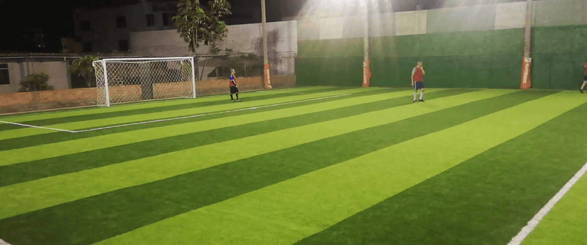 Fútbol Plaza